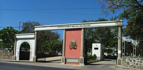 U SALVADOR